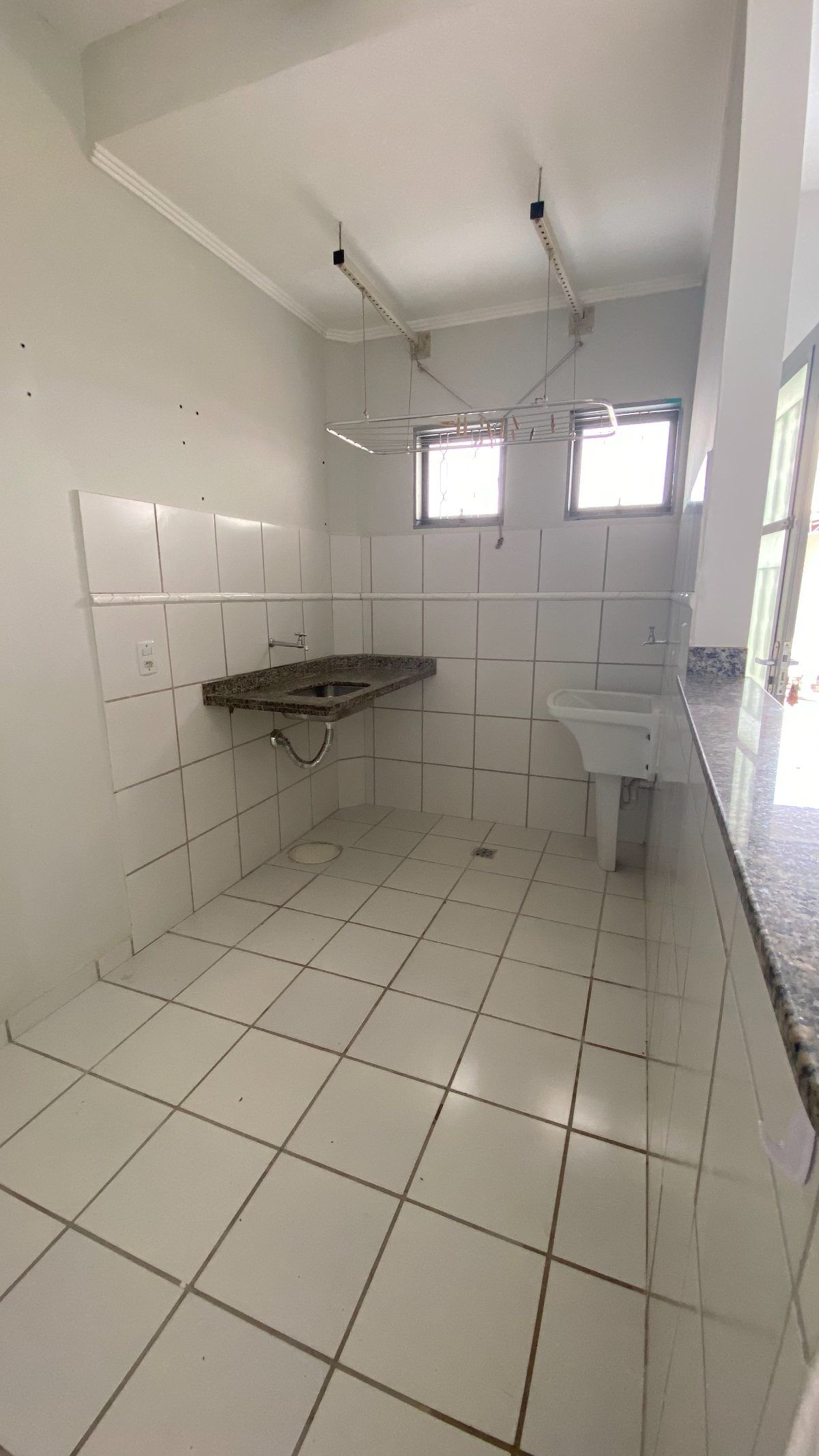 Apartamento para alugar no Araés em Cuiabá – 1 quarto grande, sala ampla e 1 vaga — 6