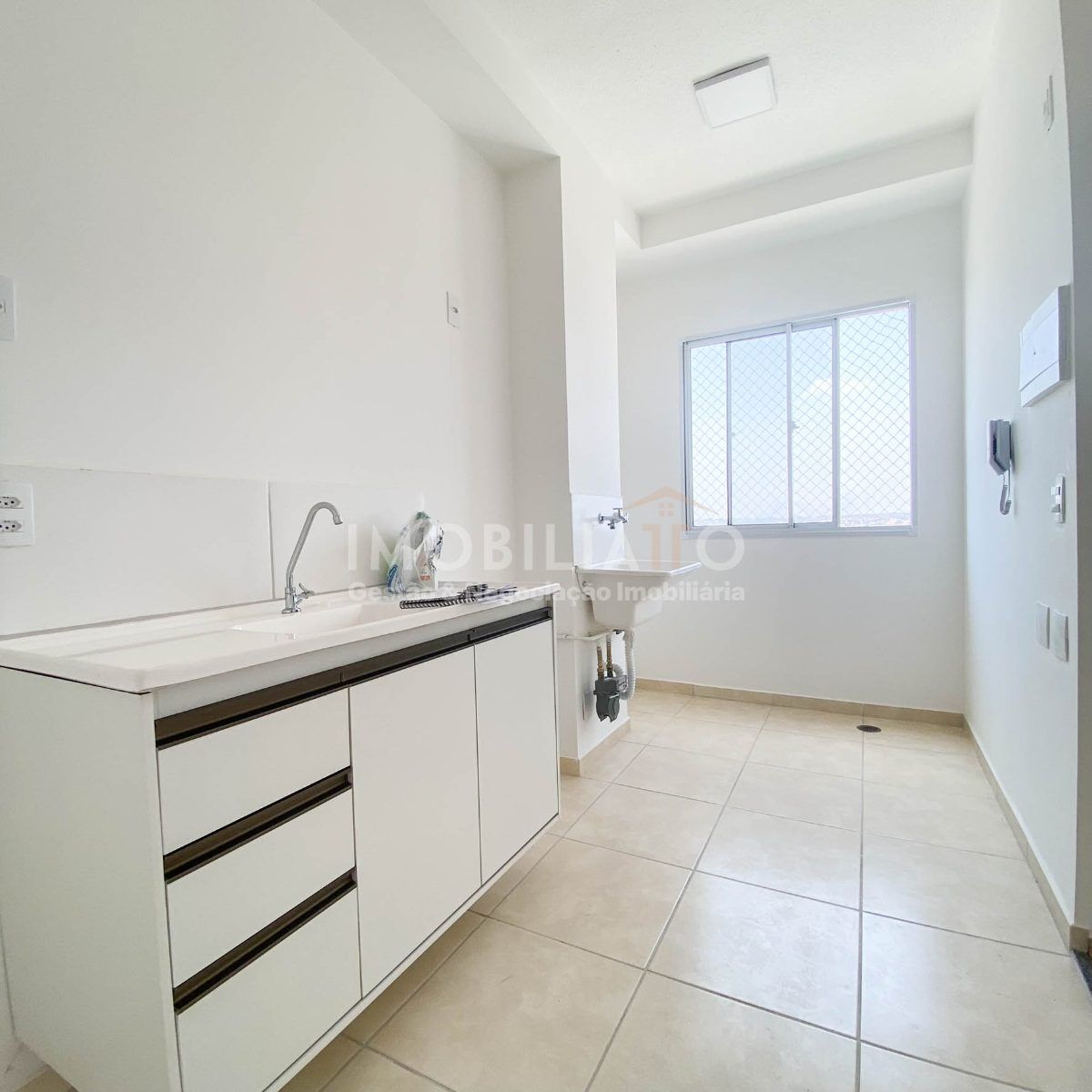 Apartamento 2 Quartos Av. Fernando Correa — 3