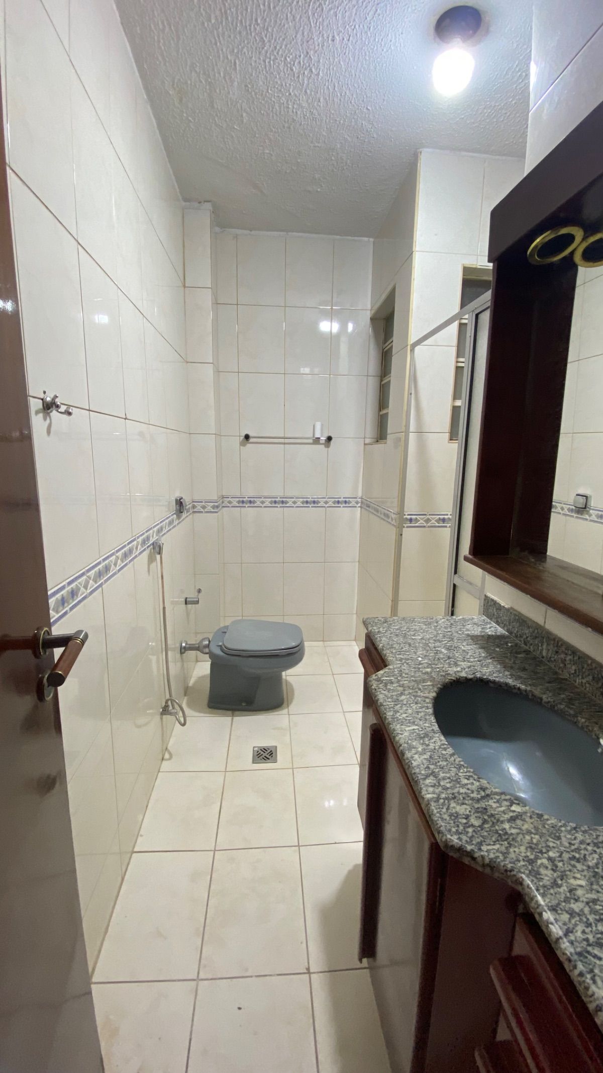 Apartamento térreo para locação no Centro Sul em Cuiabá – 2 quartos grandes e 1 vaga — 4