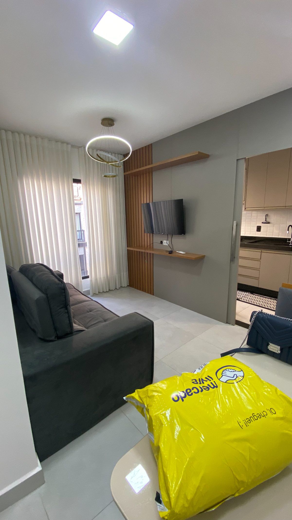 Apartamento mobiliado para locação no Condomínio Bela Marina em Cuiabá – 2 quartos e 2 vagas — 1