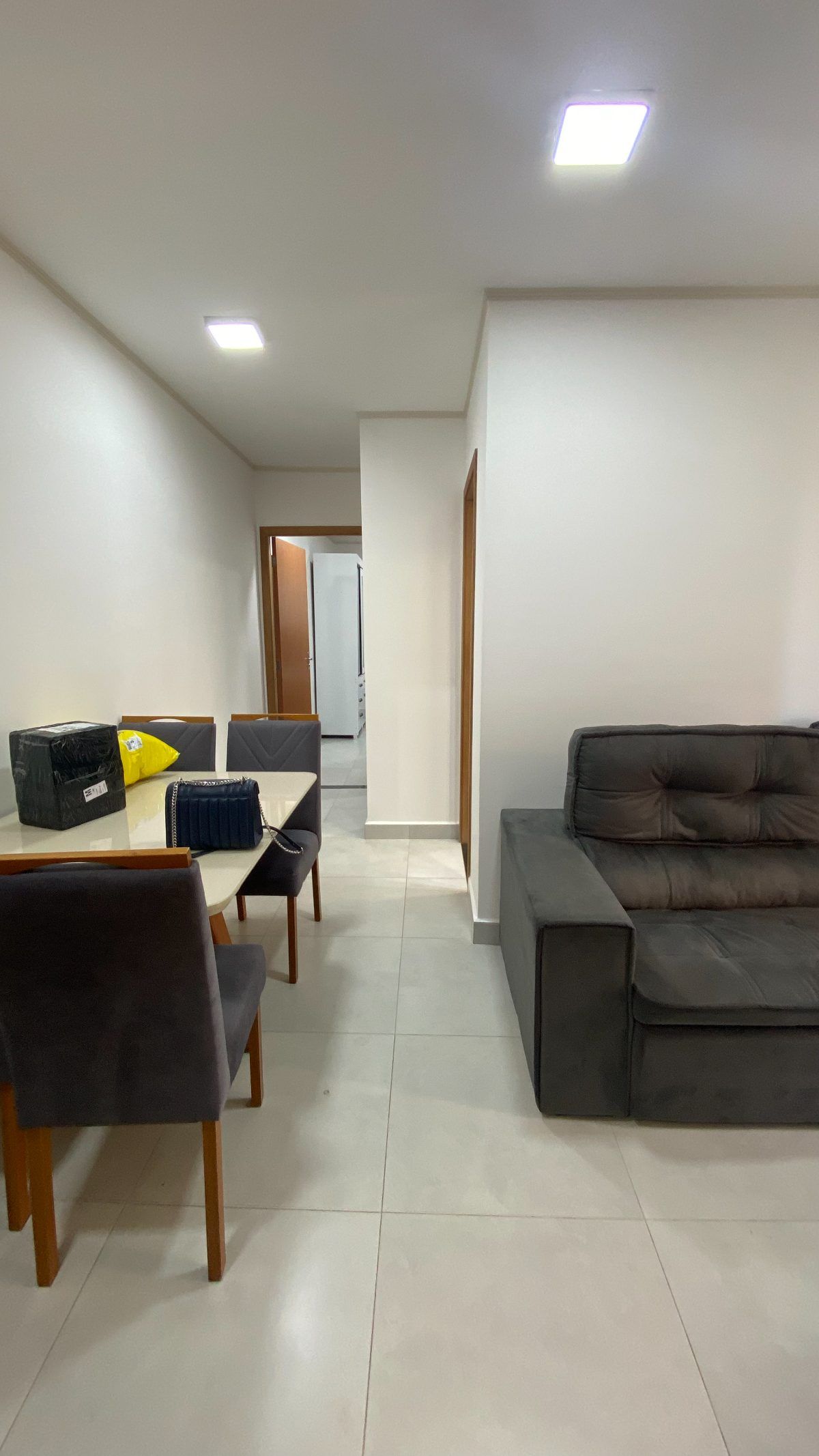 Apartamento mobiliado para locação no Condomínio Bela Marina em Cuiabá – 2 quartos e 2 vagas — 14