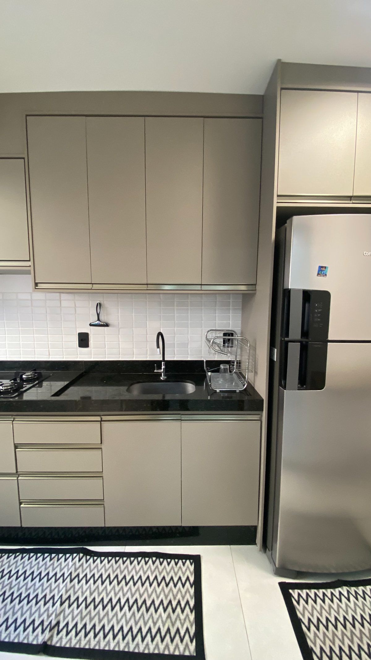 Apartamento mobiliado para locação no Condomínio Bela Marina em Cuiabá – 2 quartos e 2 vagas — 17